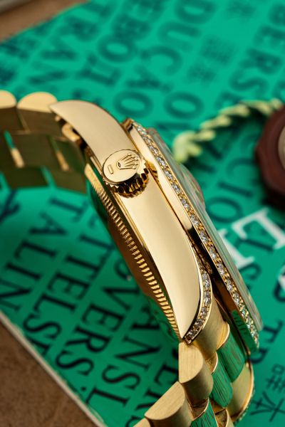 Rolex Day-Date 18388